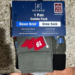 Perfect gift for Father’s Day! Golf boxer and socks set